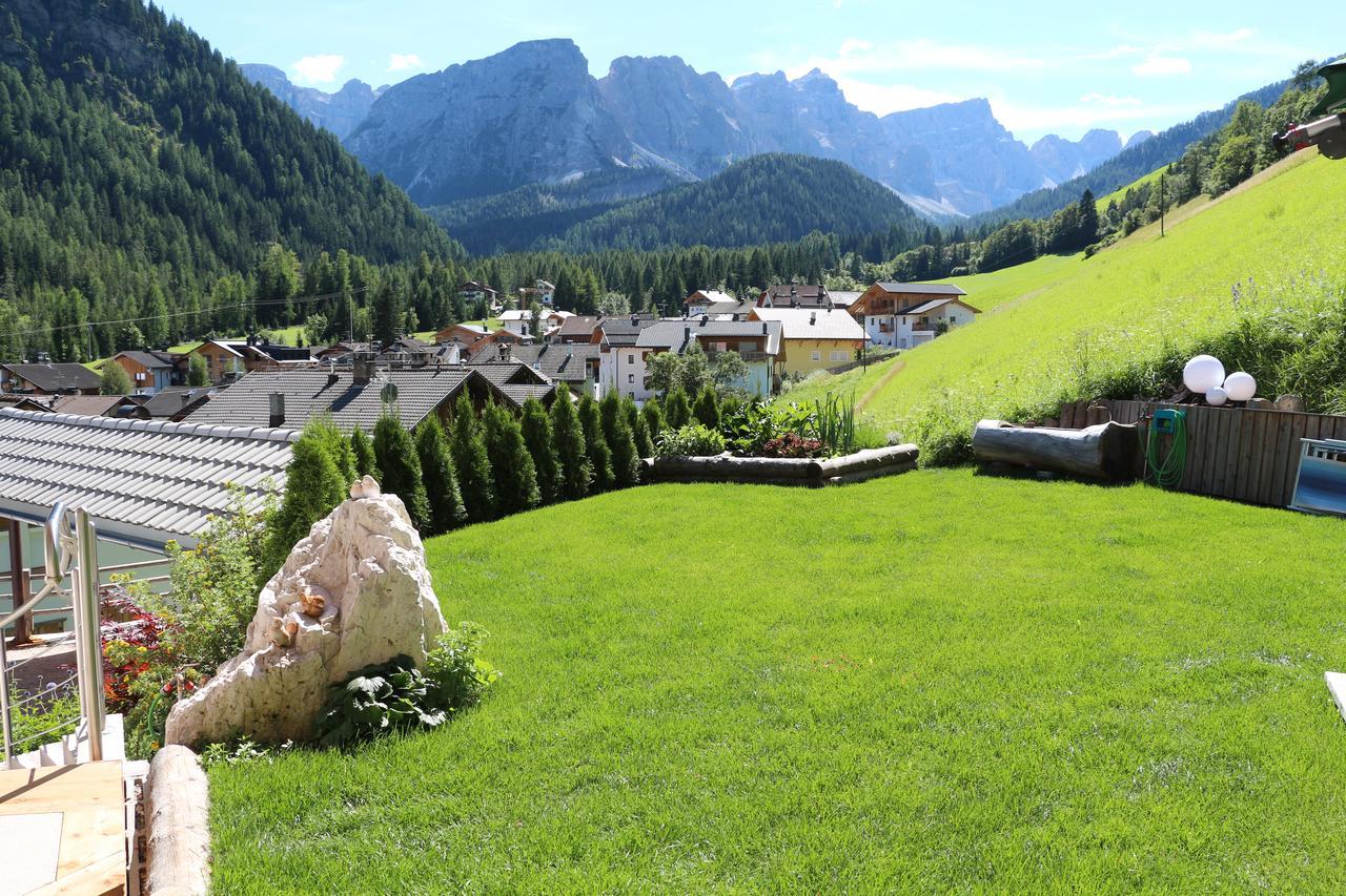 Appartamenti Ciasa Linda Sankt Martin im Turm Buitenkant foto